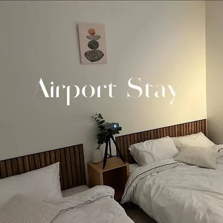 3-Bed Gimpo Airport Stay, Filtered Water, Dryer, Early Check-In Or Late Check-Out Flexibly